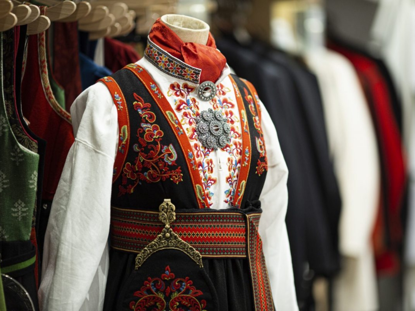 Veskelås Vestfold i oksidert sølvplett - Fremhevet bilde